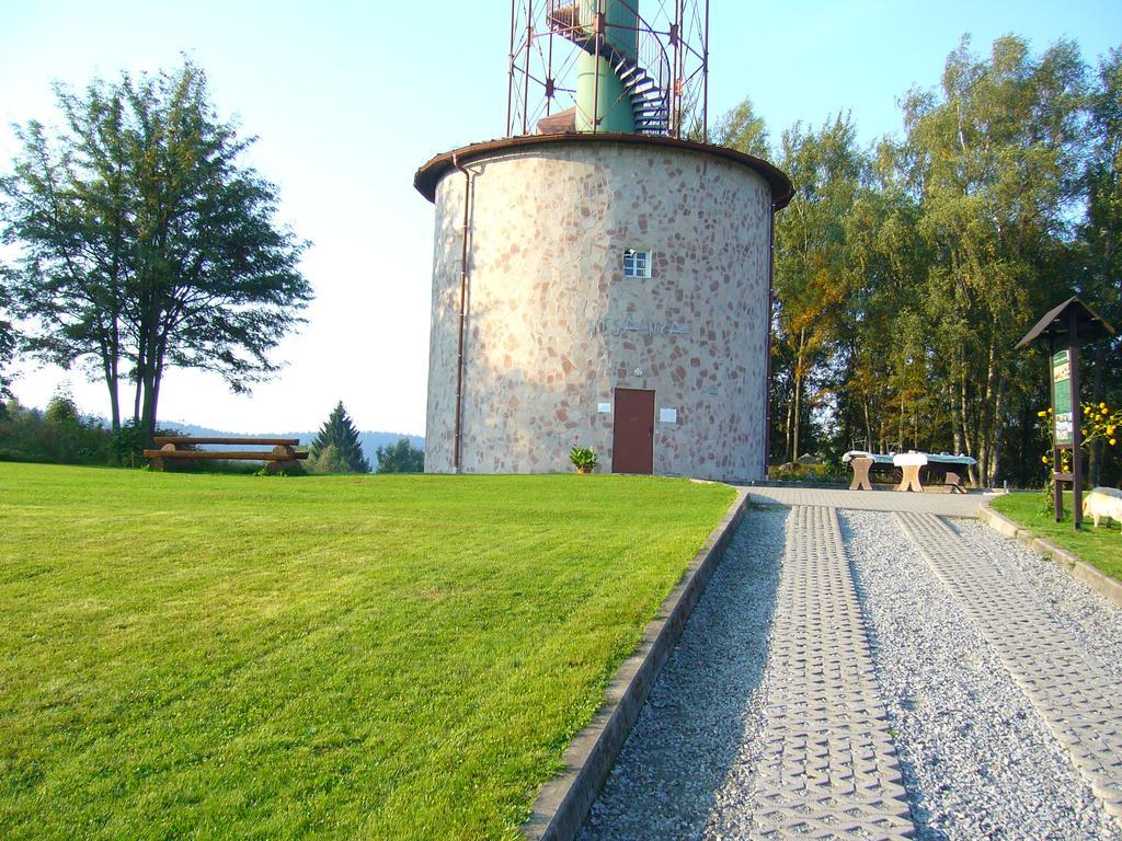 Penzion Jizerka Jablonec nad Nisou Dış mekan fotoğraf